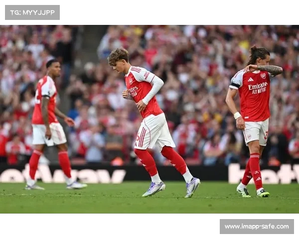 阿森纳中场球员抢断频繁，控制节奏